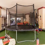 2 Estudios En La Romana Playa, Uno Con Vista Parcial Mar Y Otro Vista A La Piscina Apartment Marbella