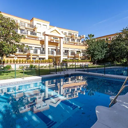 2 Estudios En La Romana Playa, Uno Con Vista Parcial Mar Y Otro Vista A La Piscina Apartment Marbella