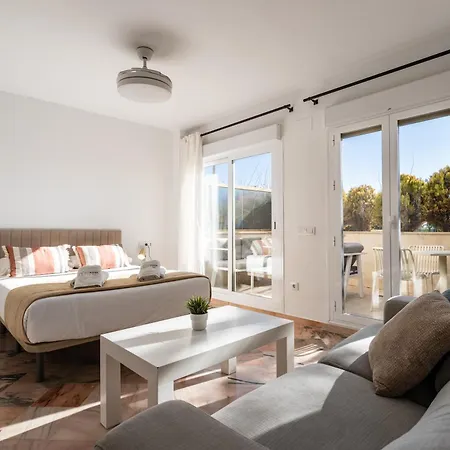 アパート 2 Estudios En La Romana Playa, Uno Con Vista Parcial Mar Y Otro Vista A La Piscina マルベーリャ