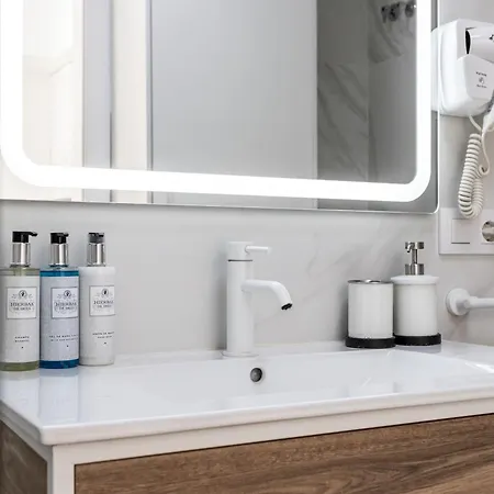 2 Estudios En La Romana Playa, Uno Con Vista Parcial Mar Y Otro Vista A La Piscina